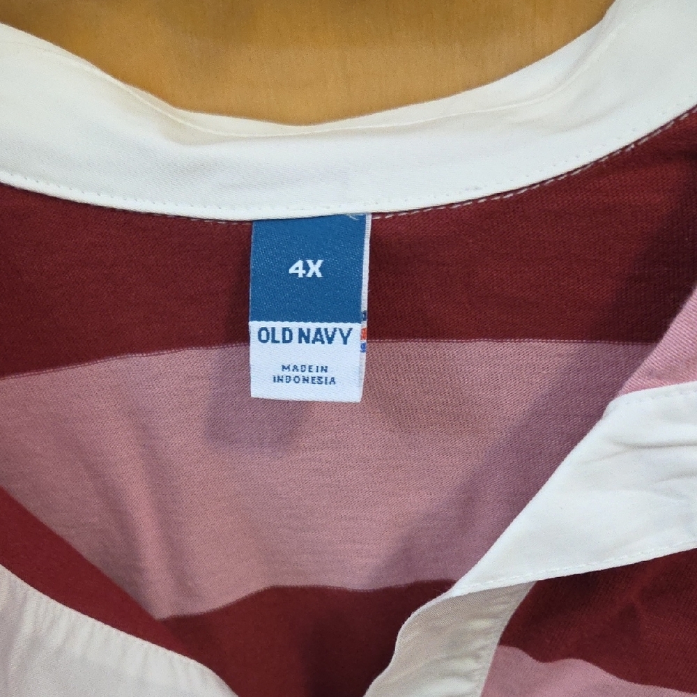 Old Navy New 4x Red and Pink Rugby Shirt - Picture 2 of 3